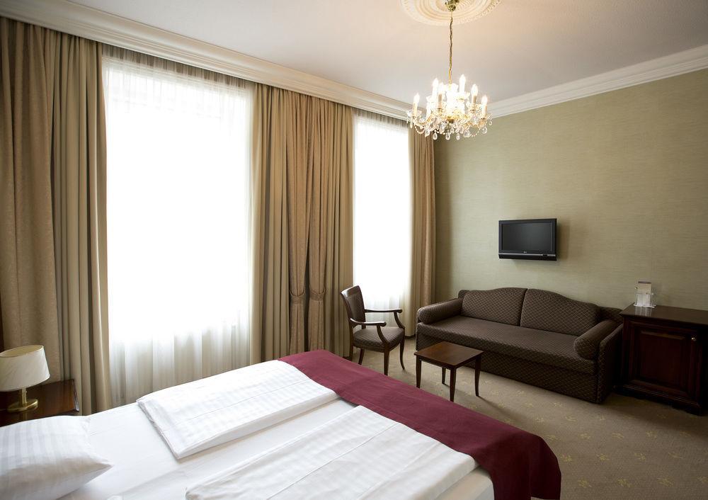 Fuerst Metternich 3* Viena