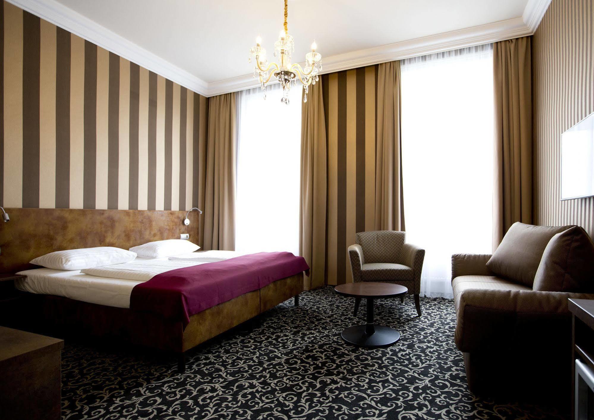 Hotel Fuerst Metternich Viena